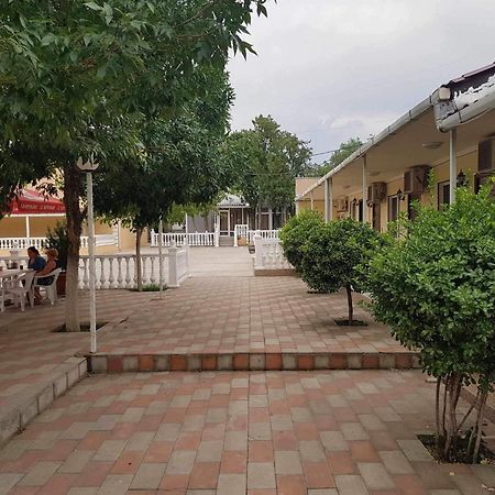 Hotel Selika Rustavi  Exteriör bild