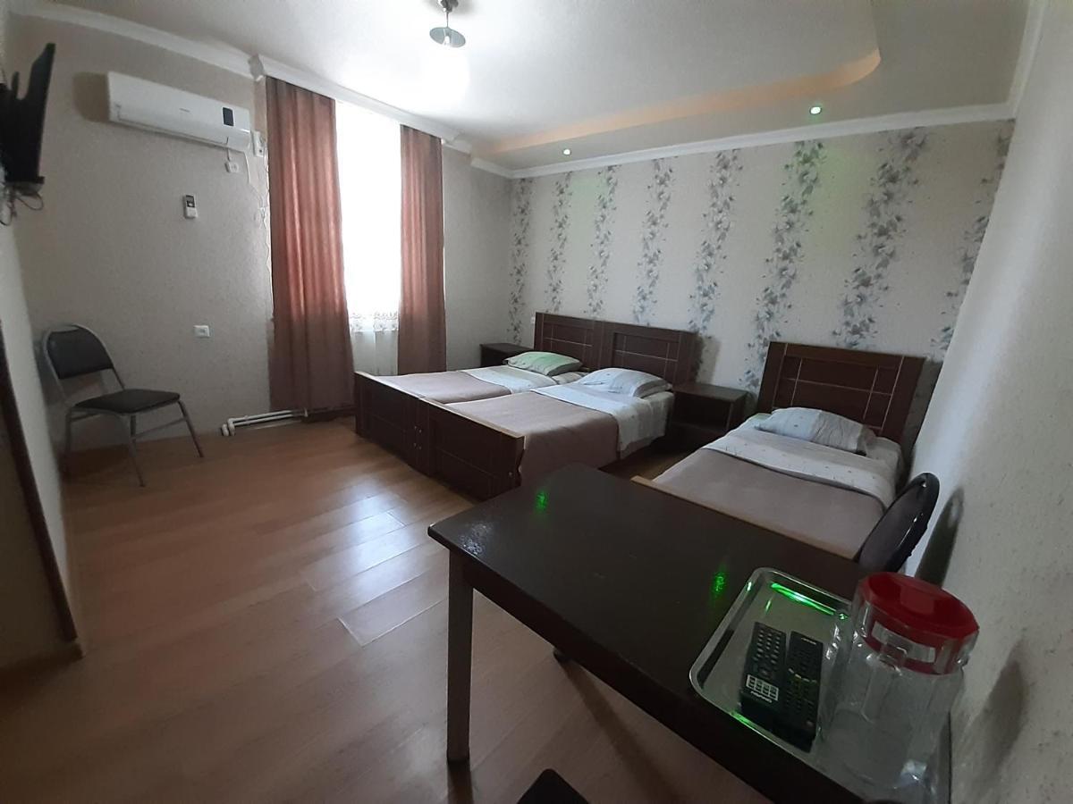 Hotel Selika Rustavi  Exteriör bild