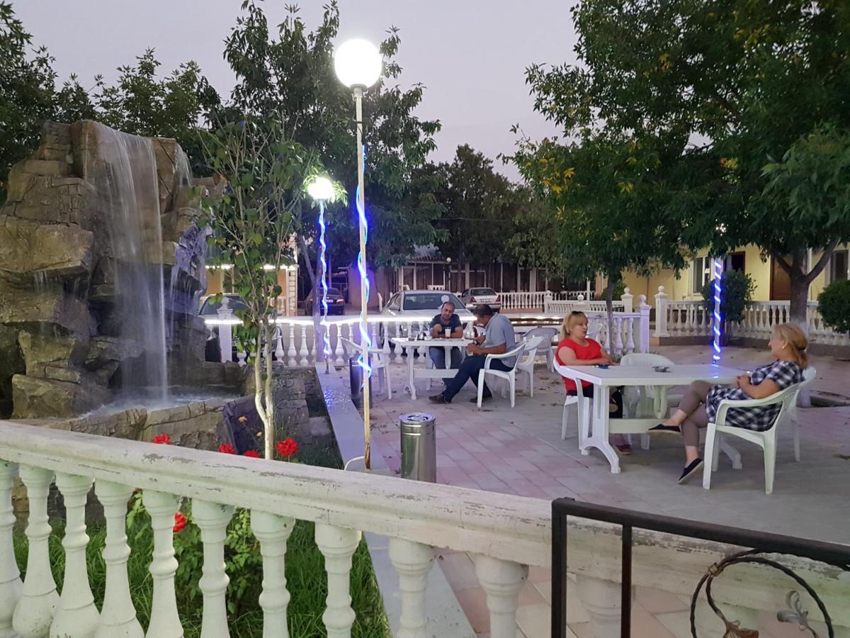 Hotel Selika Rustavi  Exteriör bild
