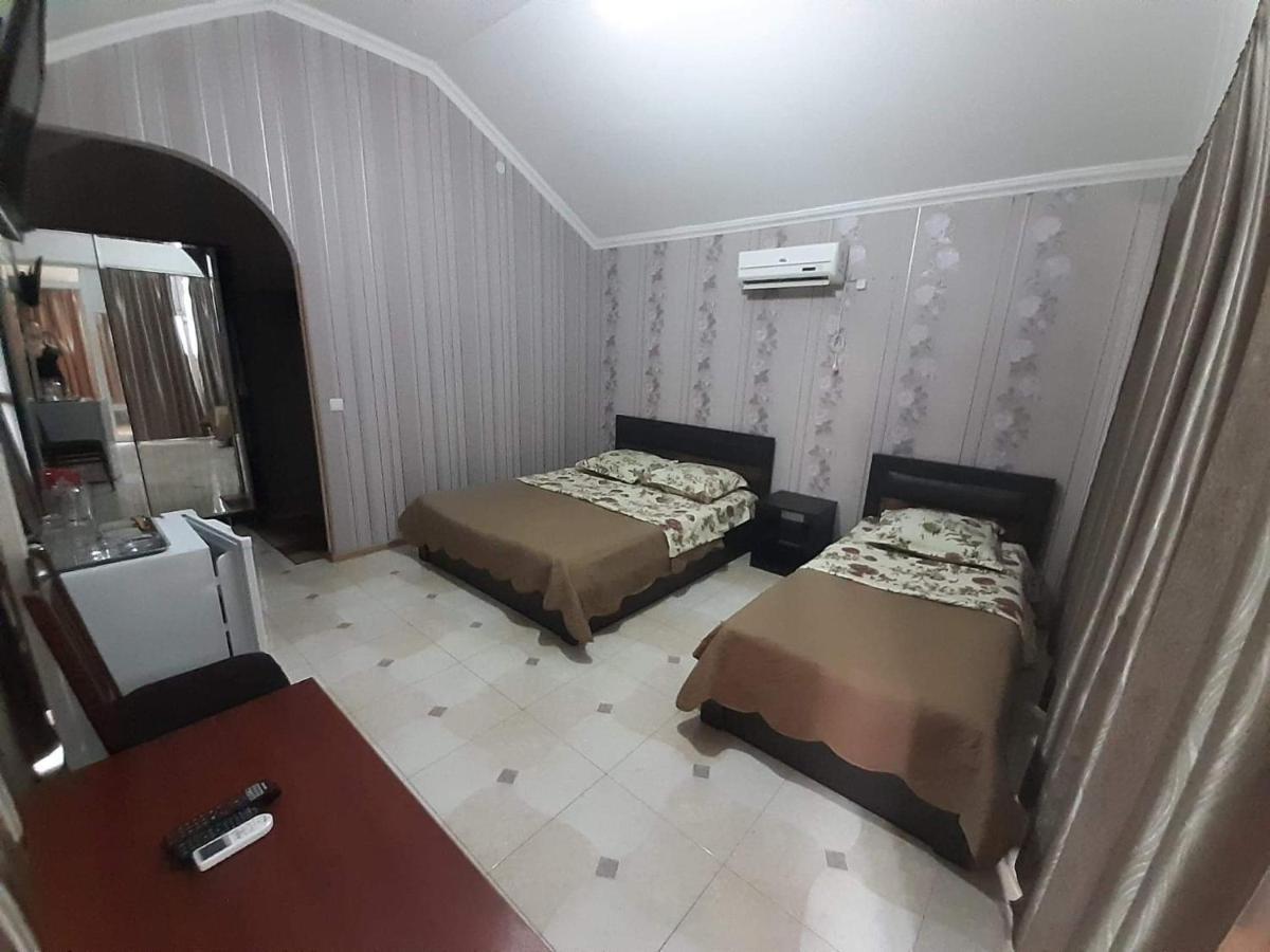Hotel Selika Rustavi  Exteriör bild